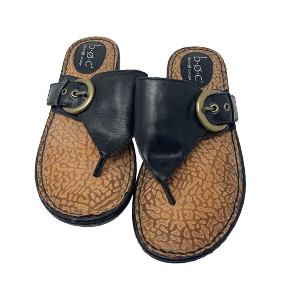 B.O.C. 7 Sandals Wedges Women Shoe Black Flip Flop Comfort Classic Bronze Hook - Picture 1 of 8